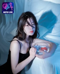 Read more about the article Suo Suo : Model Tiongkok yang Menggemaskan di Siaran Langsung Hot51live. A beautiful girls sad