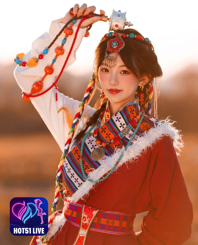You are currently viewing Pesona Zhang Zhang Bao : Model Cantik dari Cina yang Menghiasi Hot51live. Beautiful live shows