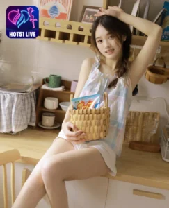Read more about the article Na Na : Pesona Model Tiongkok yang Menggemaskan di Livestream Hot51live. live show beautiful goddess